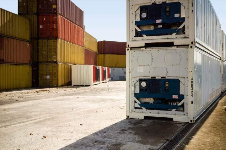 service de transport maritime de containers Île-de-France
